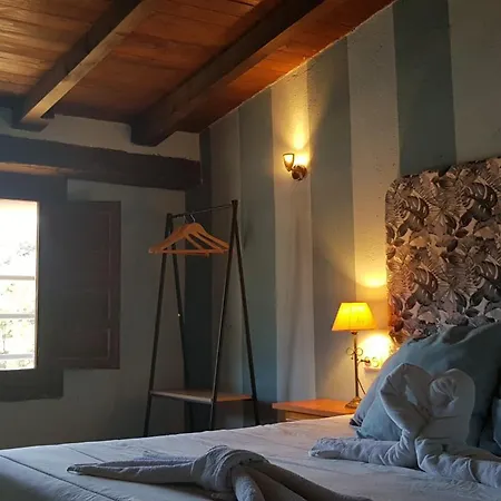 Hotel Juderia Valle Del Jerte 2*