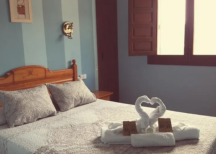 ホテル Juderia Valle Del Jerte *